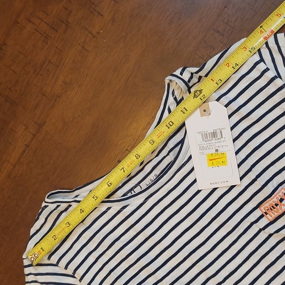 ROXY Tie-front T-shirt - Picture 8 of 9